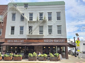 More details for Largest Holding on Warren Street, Hudson – for Sale, Hudson, NY