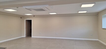 Honiton Rd, Cullompton for lease Interior Photo- Image 1 of 2