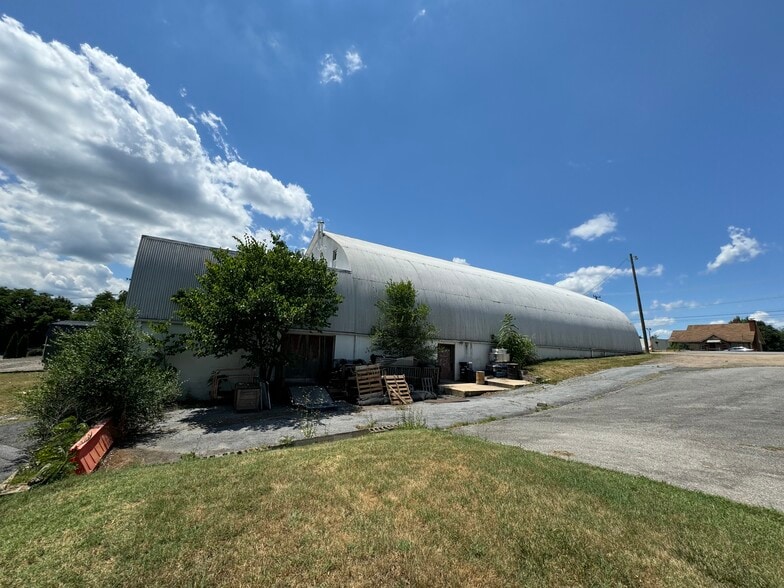 2701 Stuarts Draft Hwy, Stuarts Draft, VA for sale - Building Photo - Image 3 of 11