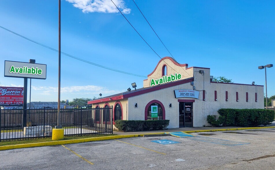7473 N Shepherd Dr, Houston, TX 77091 Retail for Lease