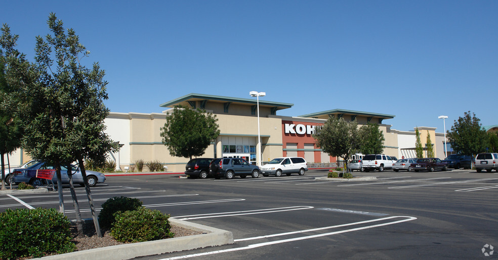 5401-5641 Lone Tree Way, Brentwood, CA for lease - Building Photo - Image 3 of 6