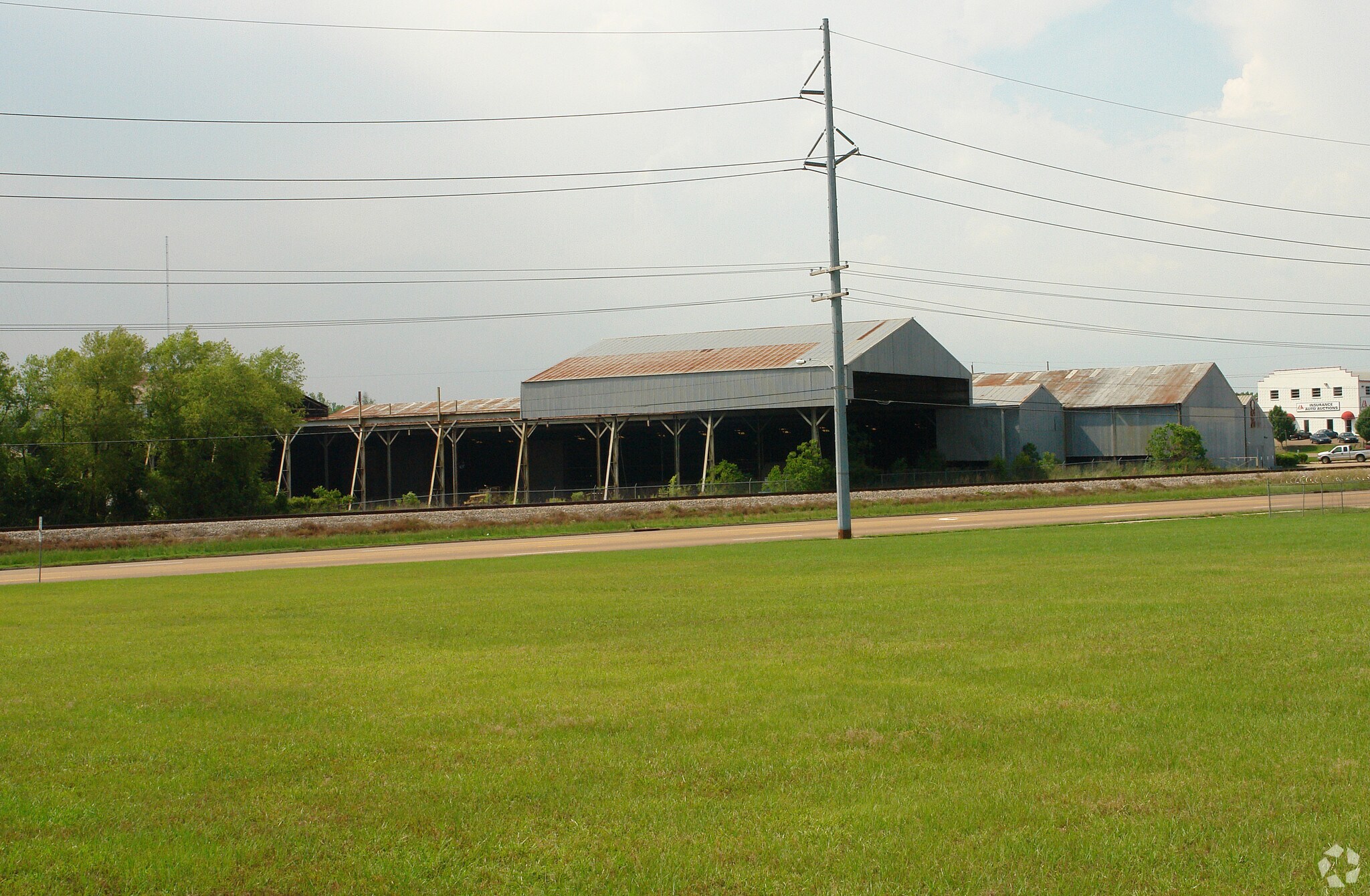 111 Beasley Rd, Jackson, MS for sale Primary Photo- Image 1 of 1