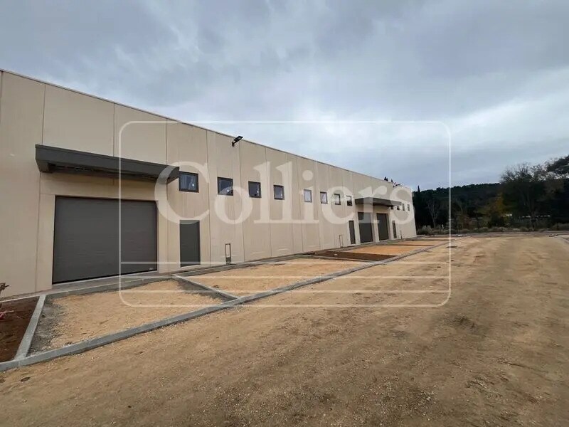 Flex in Les Pennes-Mirabeau for lease Building Photo- Image 1 of 8