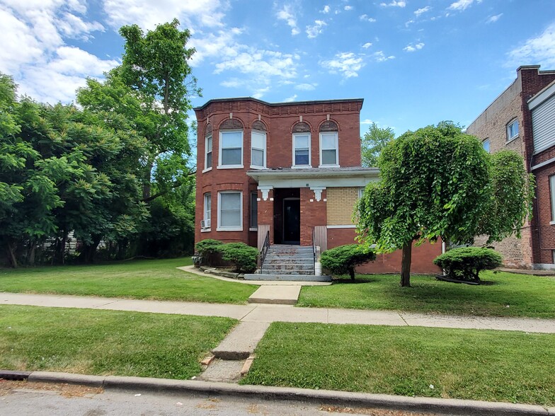 96 W 15th St, Chicago Heights, IL for sale - Primary Photo - Image 1 of 1