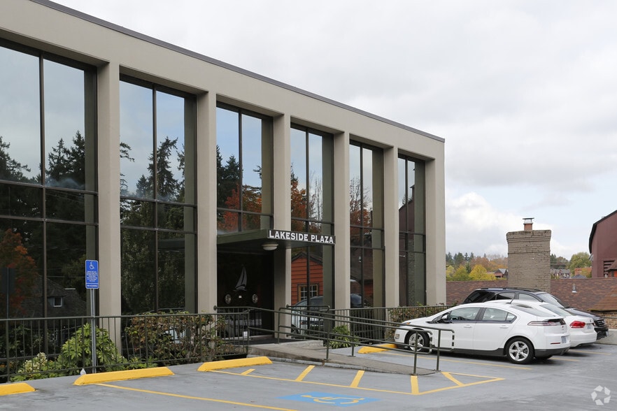 8 N State St, Lake Oswego, OR for sale - Building Photo - Image 1 of 1