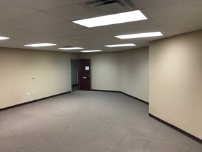 10475 Perry Hwy, Wexford, PA for lease Interior Photo- Image 2 of 2