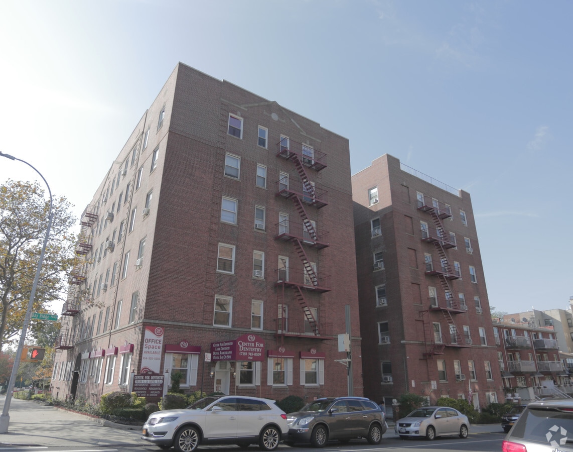 7502 Ridge Blvd, Brooklyn, NY 11209