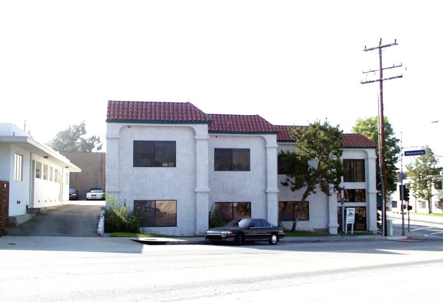 3800 La Crescenta Ave, La Crescenta, CA for lease - Building Photo - Image 2 of 5