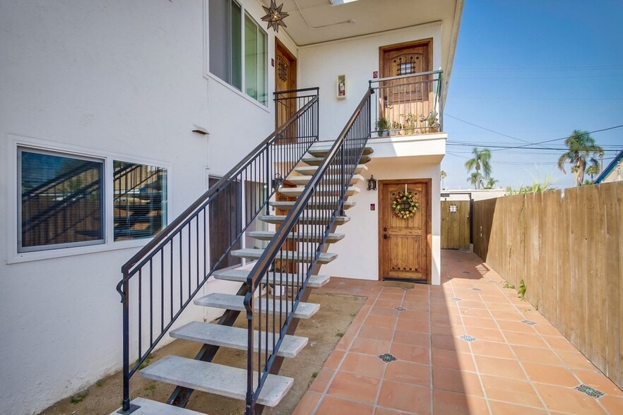 4344 Van Dyke Ave, San Diego, CA for sale - Building Photo - Image 2 of 19