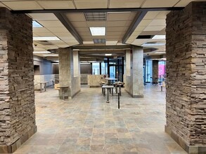 351-355 5th Ave, Pittsburgh, PA for lease Building Photo- Image 2 of 10