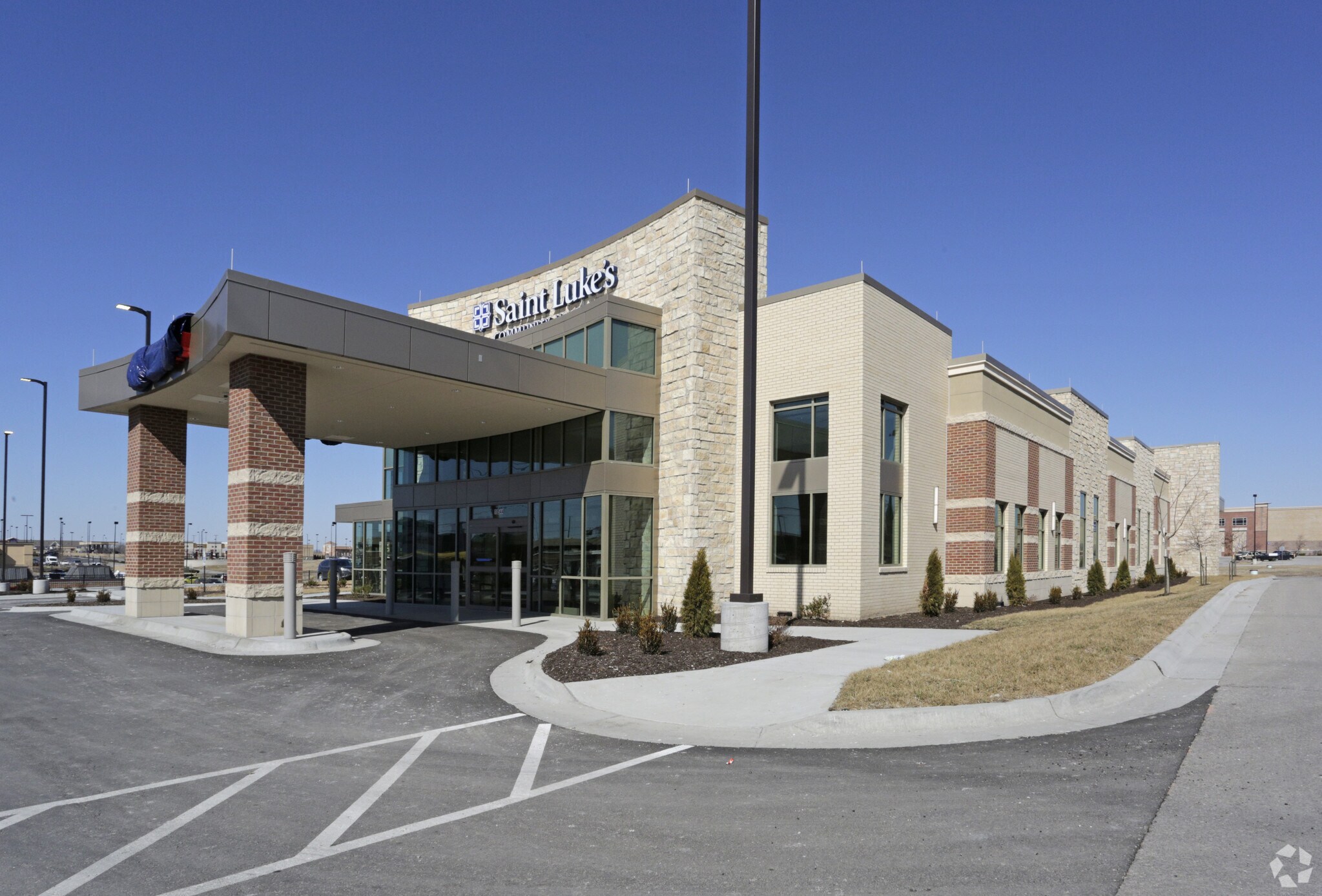 10544 Parallel Pky, Kansas City, KS for sale Primary Photo- Image 1 of 1