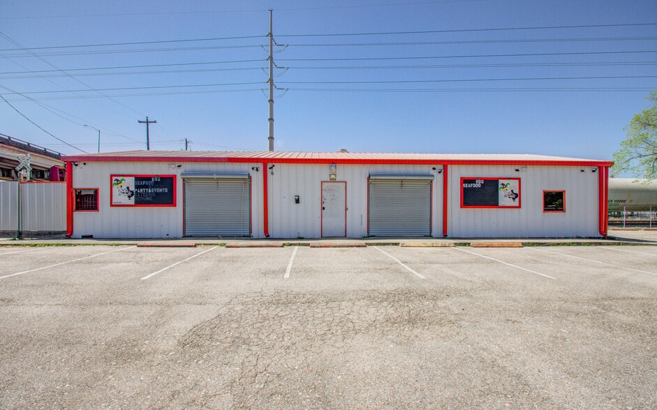 6555 Navigation Blvd, Houston, TX for lease - Building Photo - Image 3 of 51