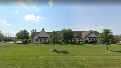 75 Thruway Park Dr, West Henrietta, NY for lease Building Photo- Image 1 of 5