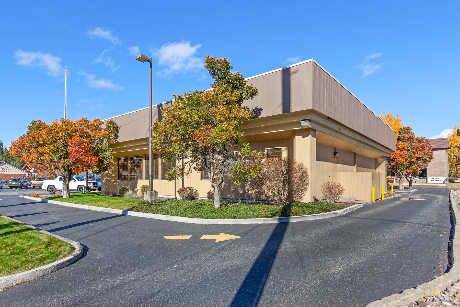 5513 Highway 2, Priest River, ID for sale Primary Photo- Image 1 of 1