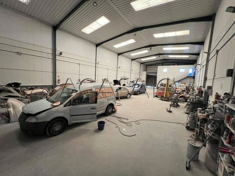 Industrial in Yuncos, Toledo for sale - Building Photo - Image 1 of 7