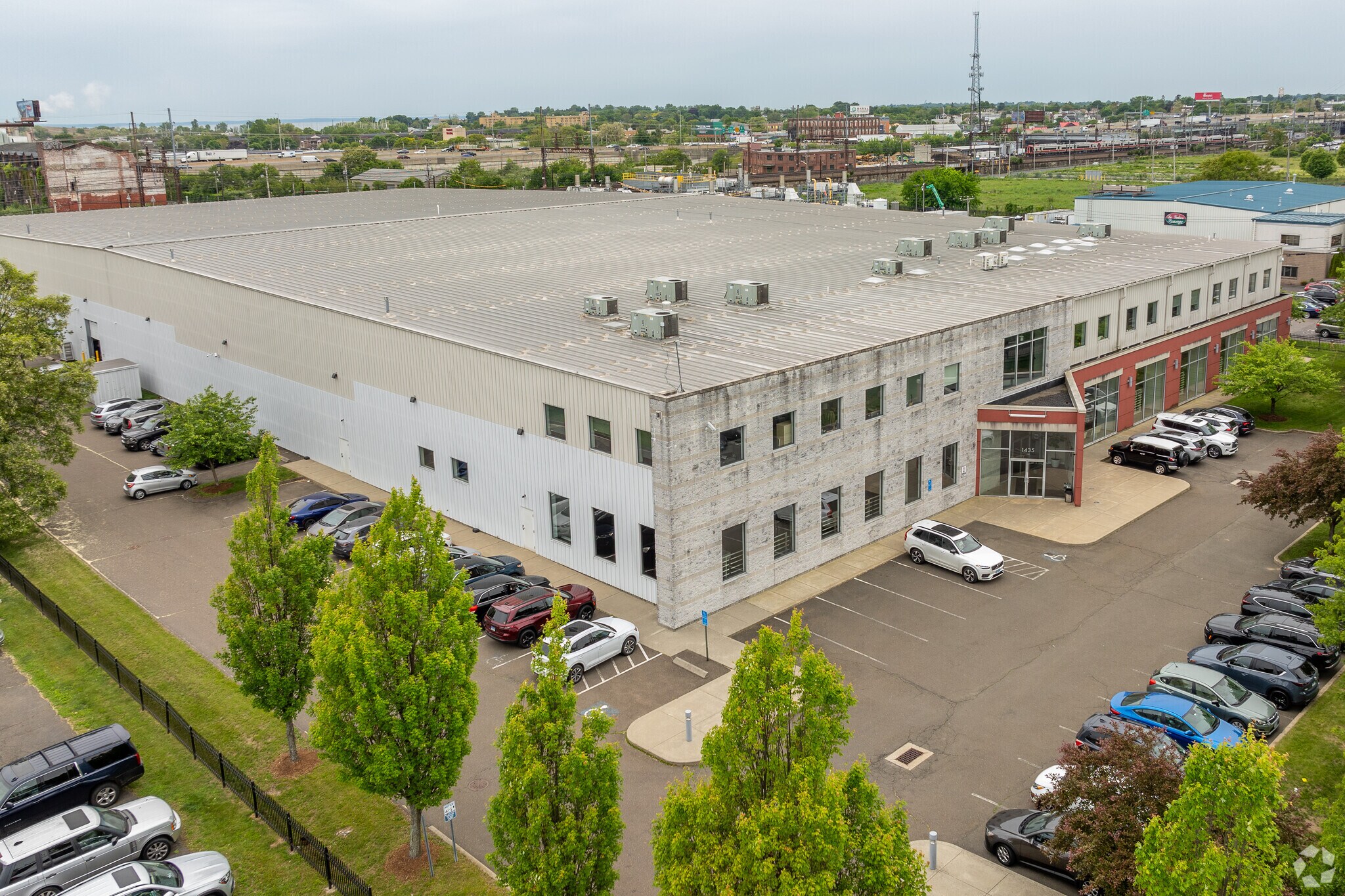 1435 State St, Bridgeport, CT for sale Primary Photo- Image 1 of 1