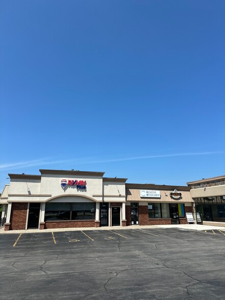 2844-2850 W Ridge Rd, Rochester, NY for lease - Building Photo - Image 1 of 16