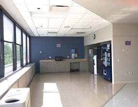 32650 N Wilson Rd, Round Lake, IL for sale Interior Photo- Image 2 of 20