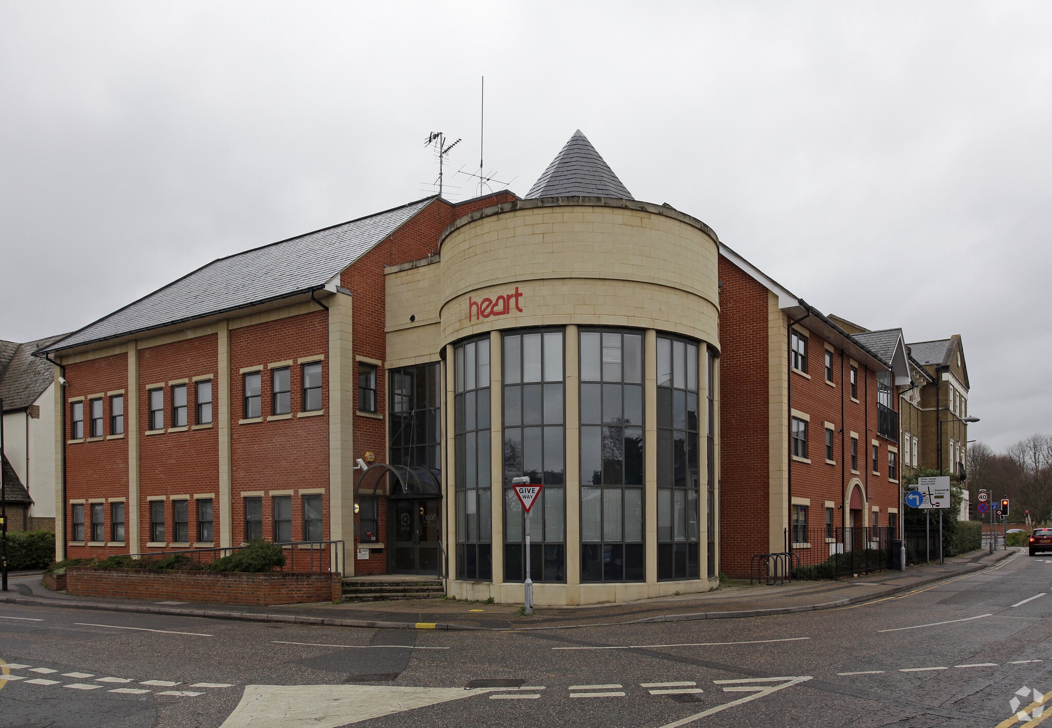 31 Glebe Rd, Chelmsford for sale Building Photo- Image 1 of 1