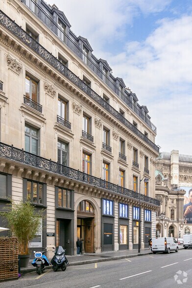 7 Rue Meyerbeer, Paris for lease - Building Photo - Image 3 of 3