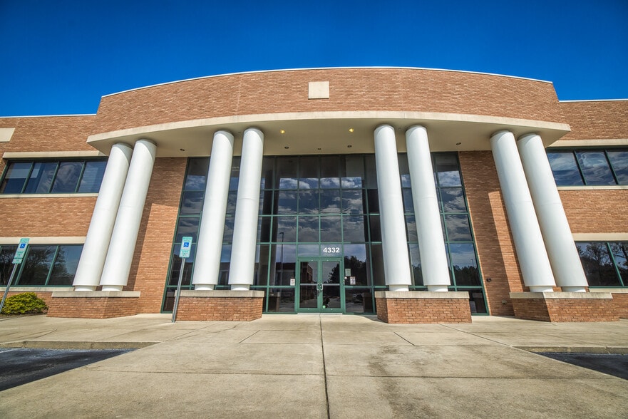 4332 Southport-Supply Rd, Southport, NC for sale - Building Photo - Image 3 of 23