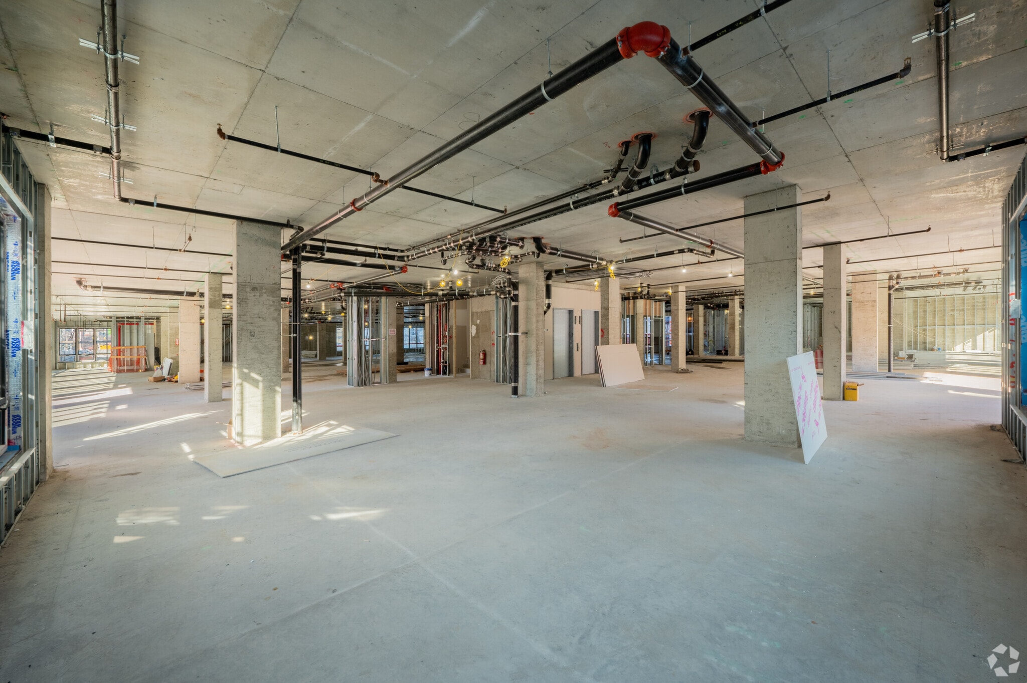 1039 Washington Ave, Bronx, NY for lease Building Photo- Image 1 of 7