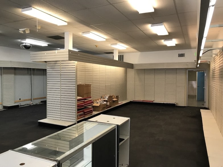 563-575 San Pablo Ave, Albany, CA for sale - Interior Photo - Image 3 of 5