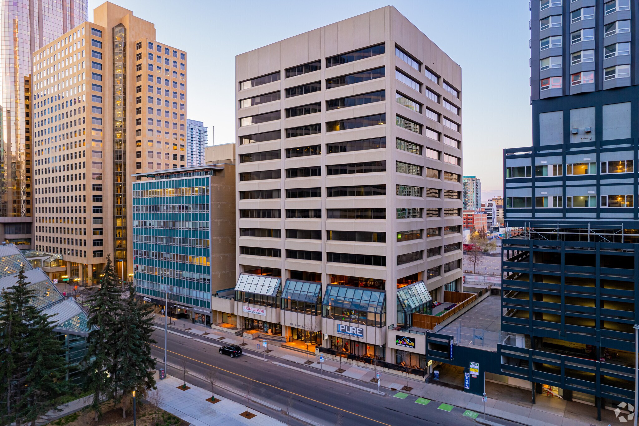 815 8th Ave SW, Calgary, AB for sale Primary Photo- Image 1 of 1