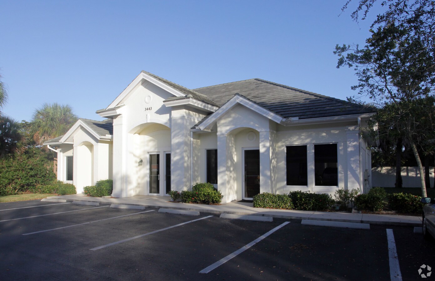 3443 Pine Ridge Rd, Naples, FL 34109 Property Record