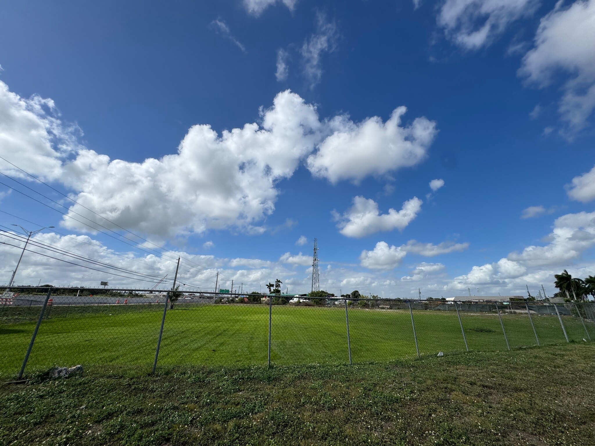 10721 138th Street, Hialeah, FL for lease Primary Photo- Image 1 of 7