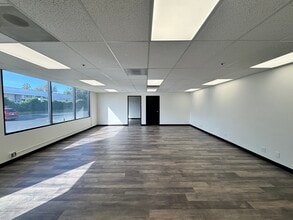 2355 Paragon Dr, San Jose, CA for lease Interior Photo- Image 2 of 4