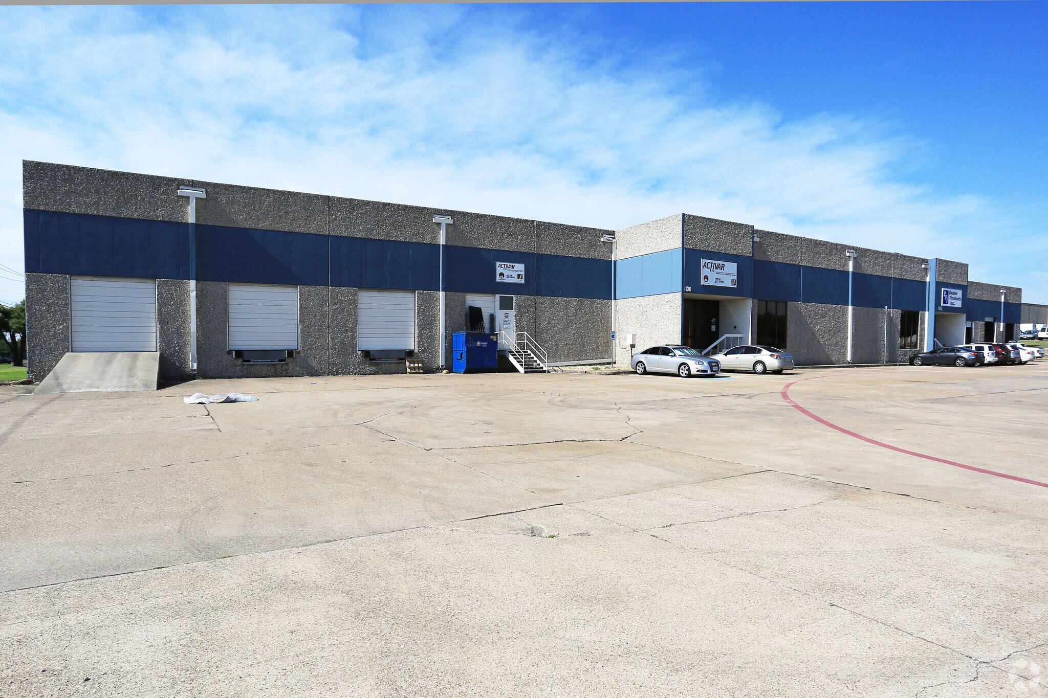 1122-1130 W Carrier Pky, Grand Prairie, TX for sale Primary Photo- Image 1 of 1