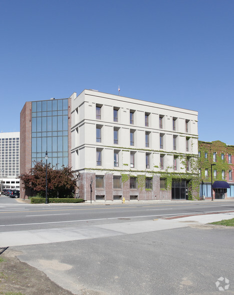 20 Washington Sq, Worcester, MA for sale - Primary Photo - Image 3 of 5