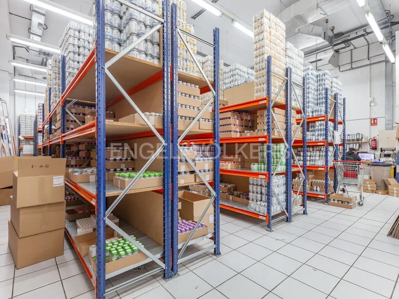 Industrial in Sabadell, Barcelona for sale - Building Photo - Image 3 of 18