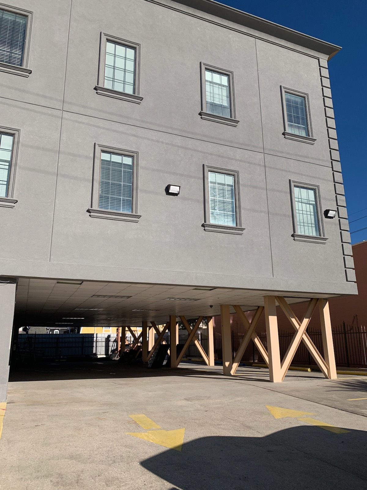 2905 Kingman St, Metairie, LA for lease Building Photo- Image 1 of 13