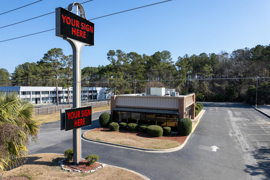 18896 Whyte Hardee Blvd, Hardeeville, SC for lease - Building Photo - Image 2 of 3