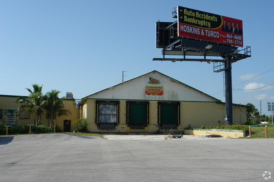 4788 N US Highway 1, Fort Pierce, FL for lease - Primary Photo - Image 1 of 7