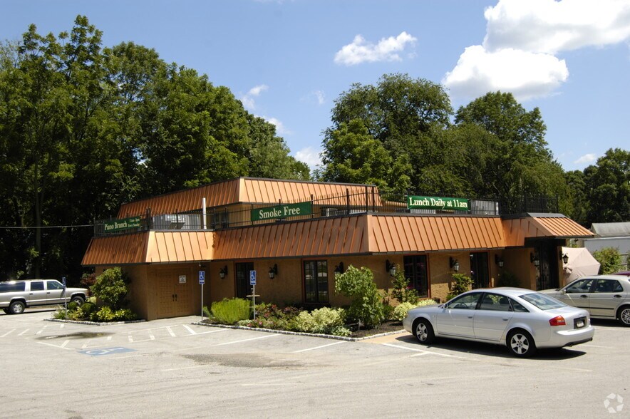 128 Paoli Pike, Paoli, PA, 19301 Restaurant Property For Sale