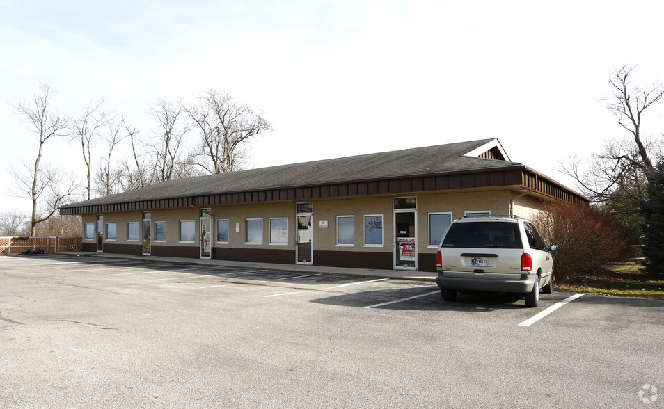 24079 State Line Rd, Lawrenceburg, IN for sale - Primary Photo - Image 1 of 1