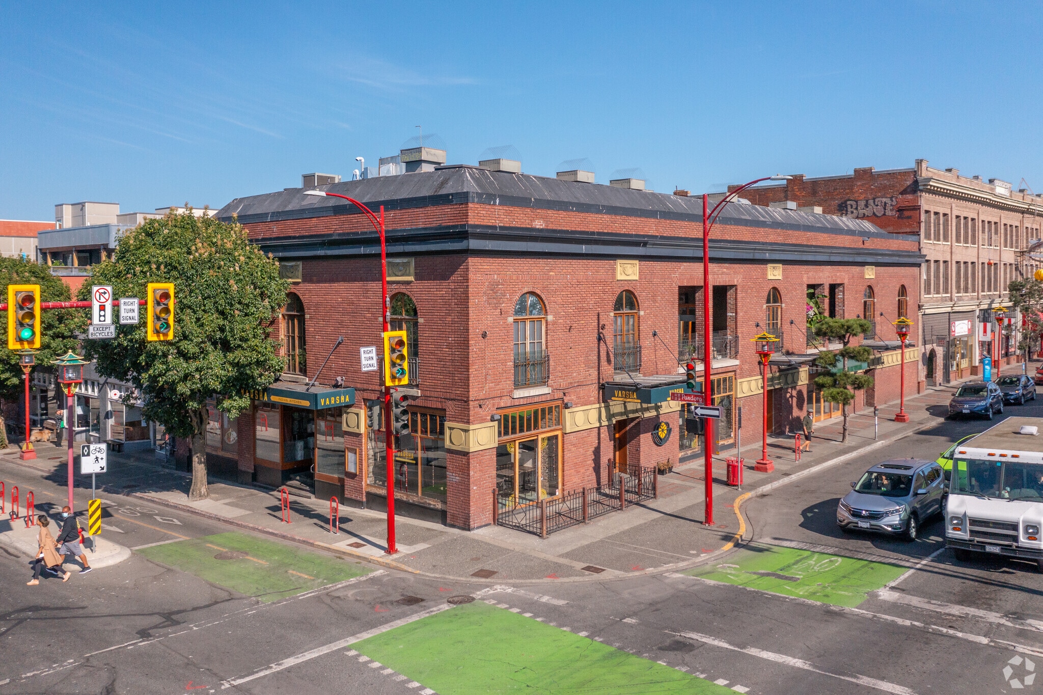 1600 Government St, Victoria, BC for sale Primary Photo- Image 1 of 1