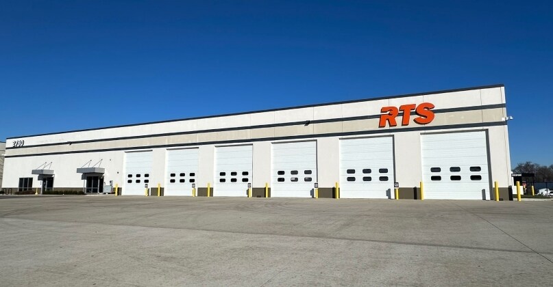 2780 Earhart Ct, Hebron, KY for sale - Primary Photo - Image 1 of 1