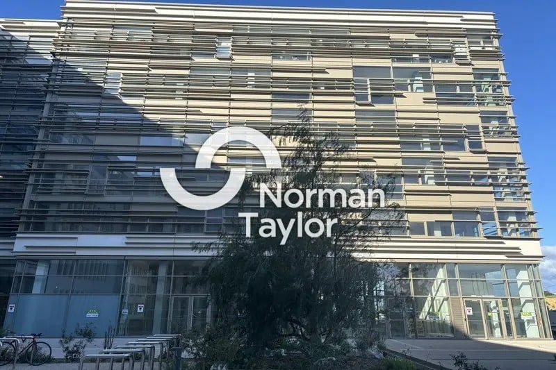 Office in Montpellier for lease - Building Photo - Image 2 of 15