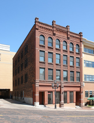 More details for 12 N Lake Ave, Duluth, MN - Office for Sale