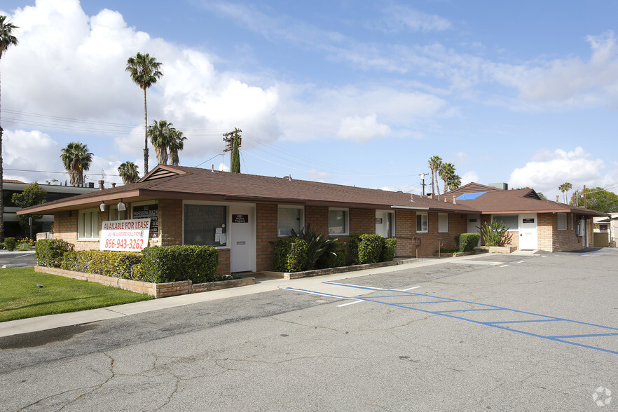 6881-6887 Brockton Ave, Riverside, CA 92506 | LoopNet