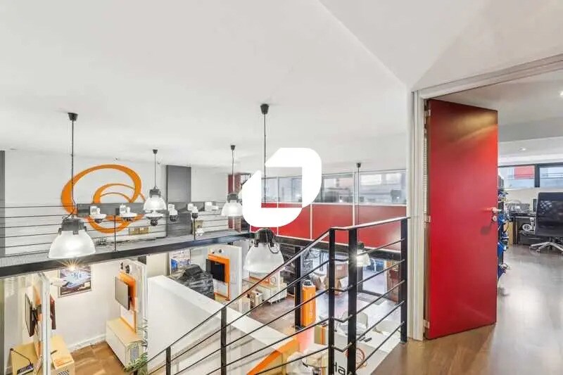 Office in Ivry-sur-Seine for lease - Building Photo - Image 2 of 16