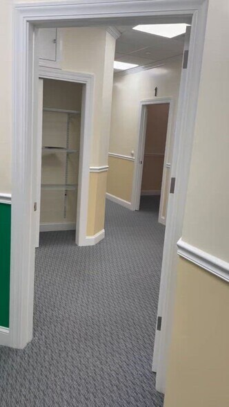 20 W Lincoln Ave, Valley Stream, NY for lease - Commercial Listing Video - Image 2 of 6