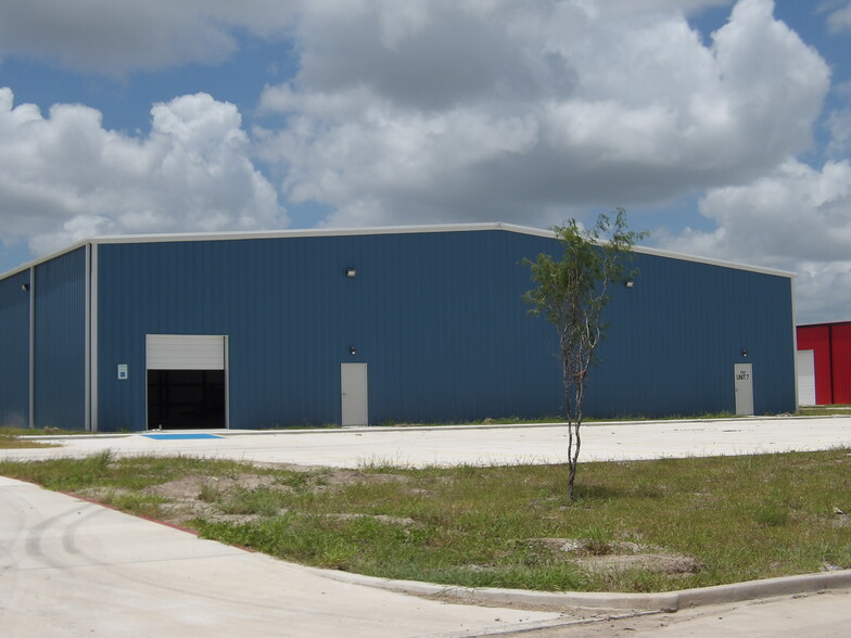 1742 Reveille Road, Harlingen, TX for sale - Building Photo - Image 2 of 28