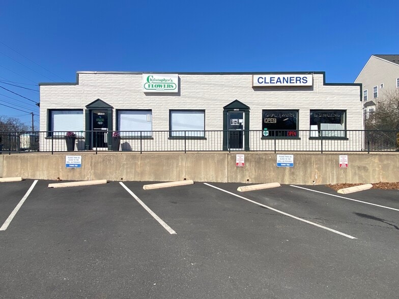 7300 Beulah St, Alexandria, VA for lease - Building Photo - Image 1 of 7