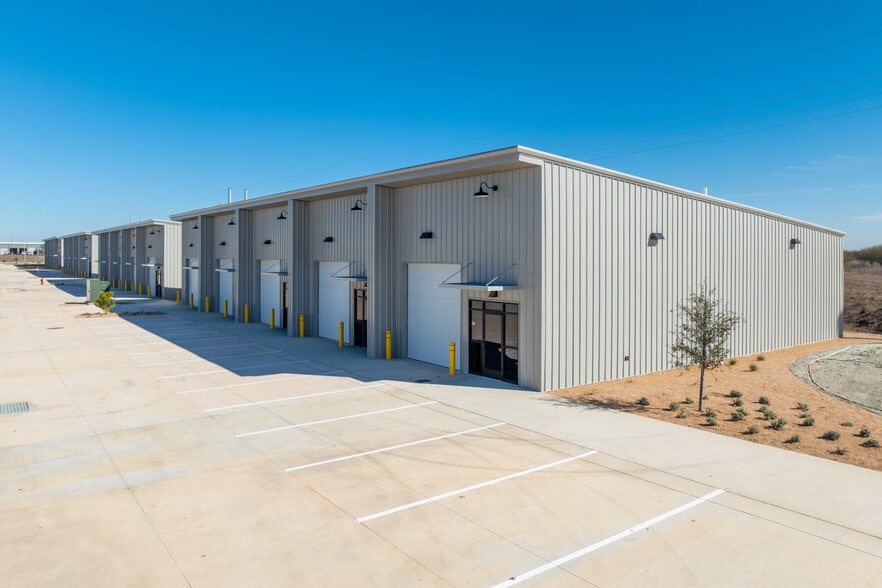 183 Crossing Industrial Park - Warehouse