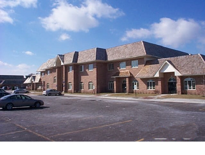 1880 W Winchester Rd, Libertyville, IL for sale - Building Photo - Image 1 of 1